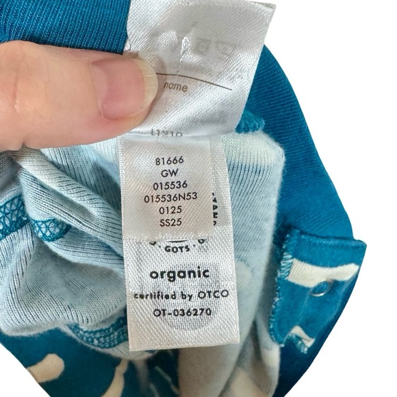 Set of 3: Hanna Andersson Baby 2-Way Zip Shortie Sleeper Waves, Sun, Cheetah - Picture 15 of 16